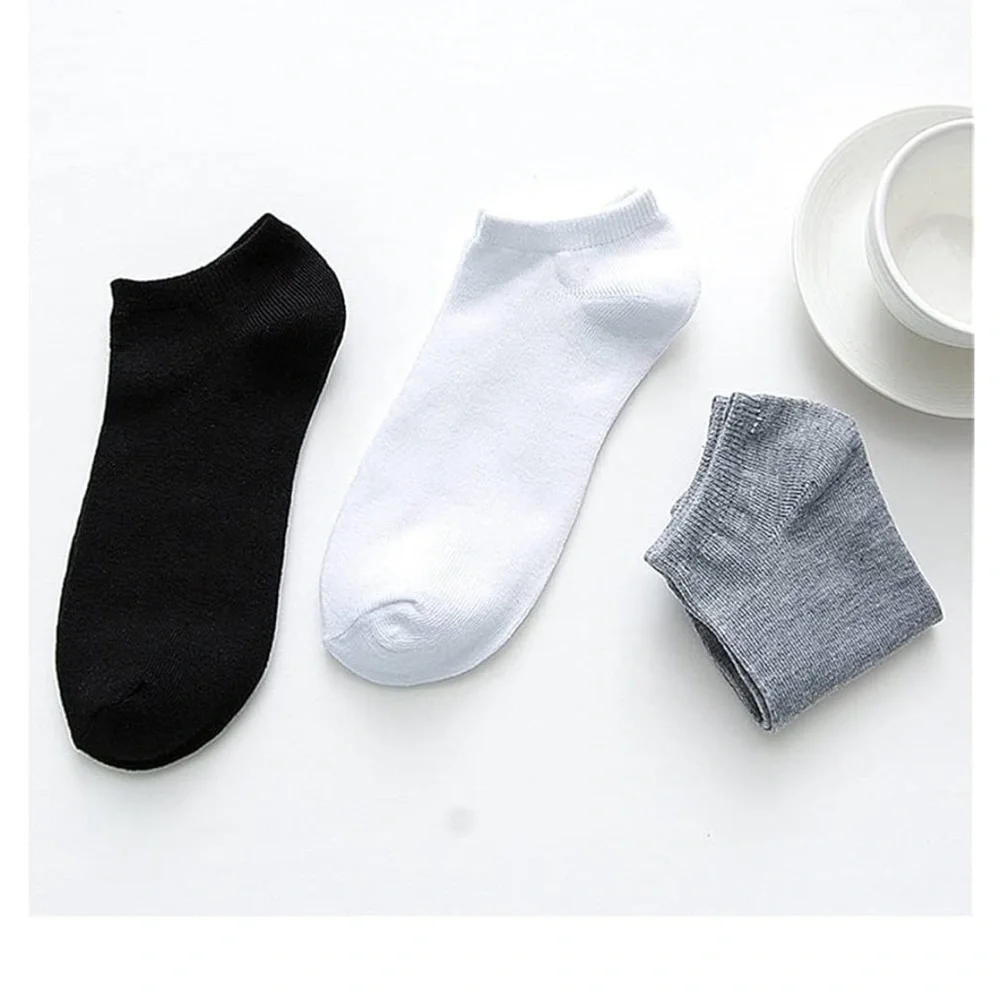 12 pairs of low-cut socks, white, black, and gray
